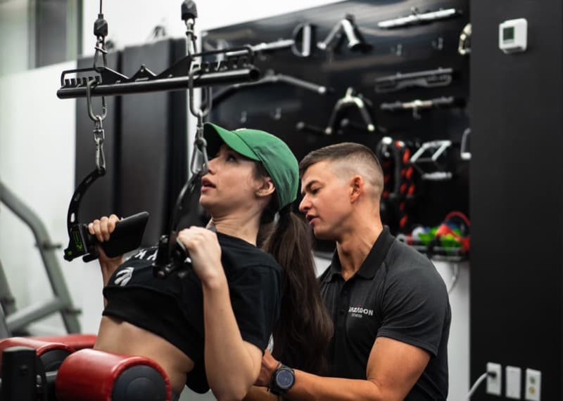 Women's hormonal fat loss program with personal trainer at Arzadon Fitness Toronto