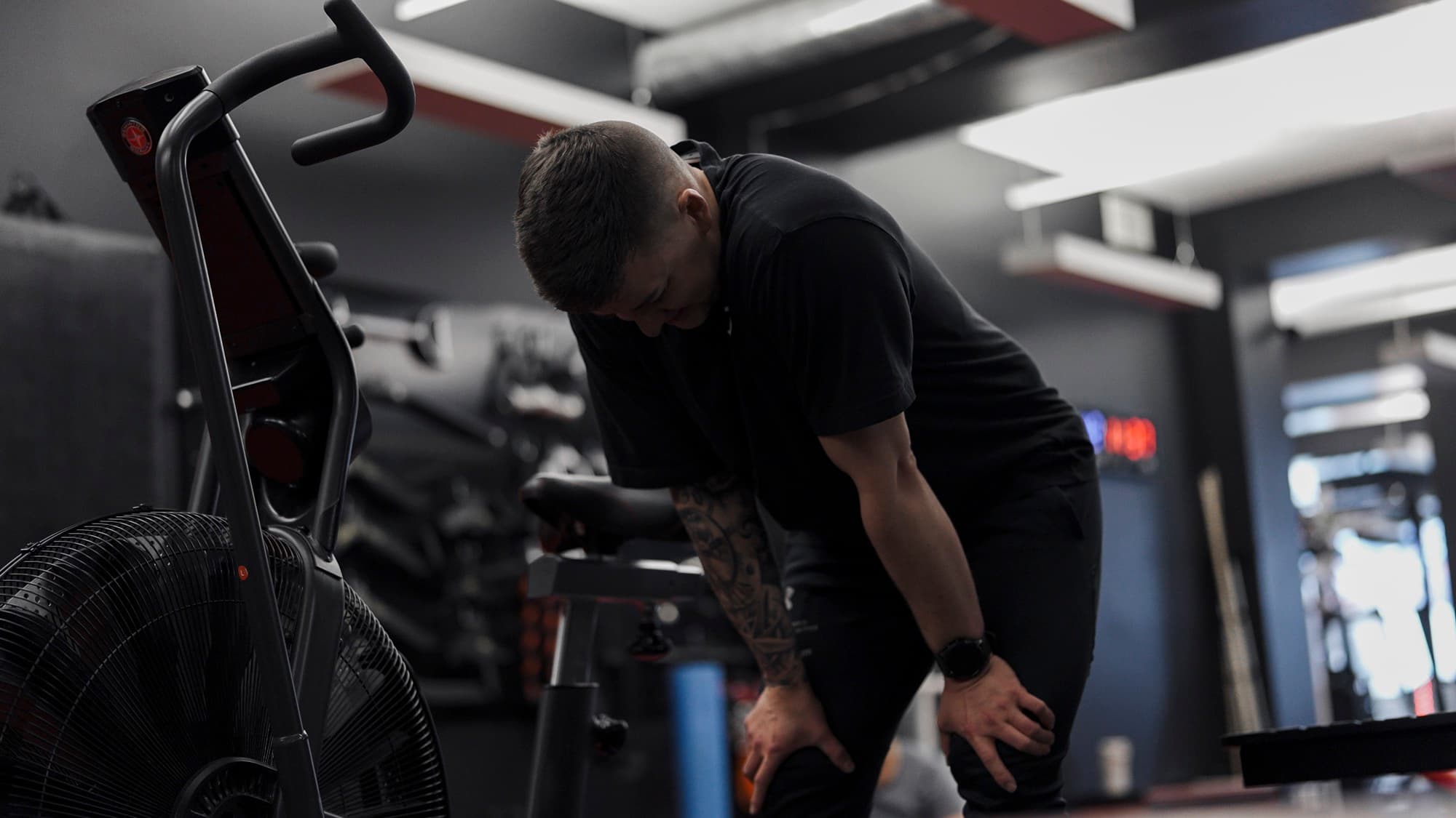 Recovery and physiotherapy session at Arzadon Fitness